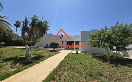 villa à louer sur Souissi